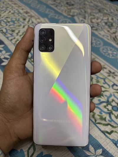 SAMSUMG GALAXY A51