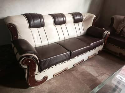 sofa set for sale. .