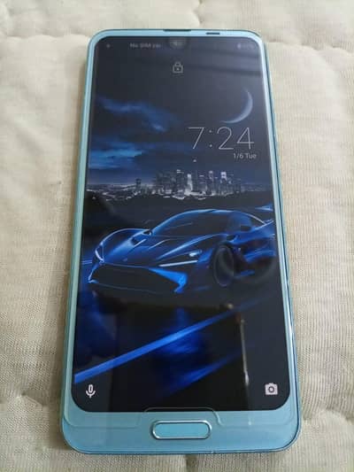 Sharp Aquos R2 ,  4 ram 64 memory,,