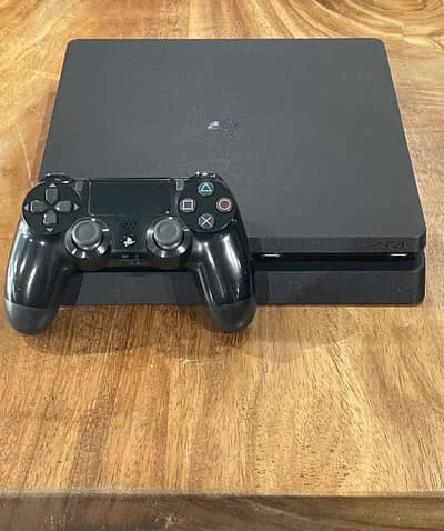 Playstation slim 10/10 500 gb