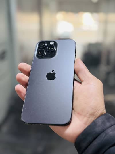 iPhone 16 PRO MAX 256GB BRAND NEW SCRATCHLESS JV