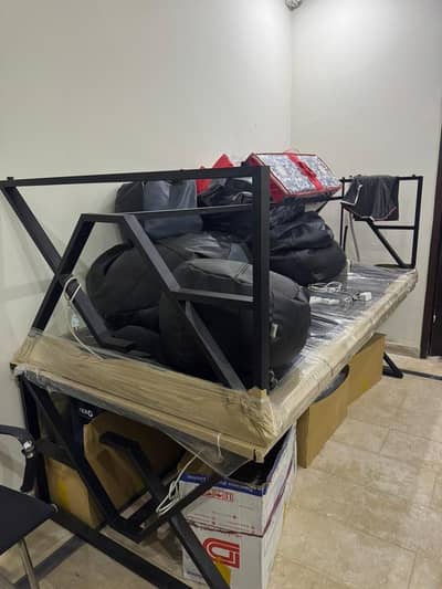 Employees Workstations