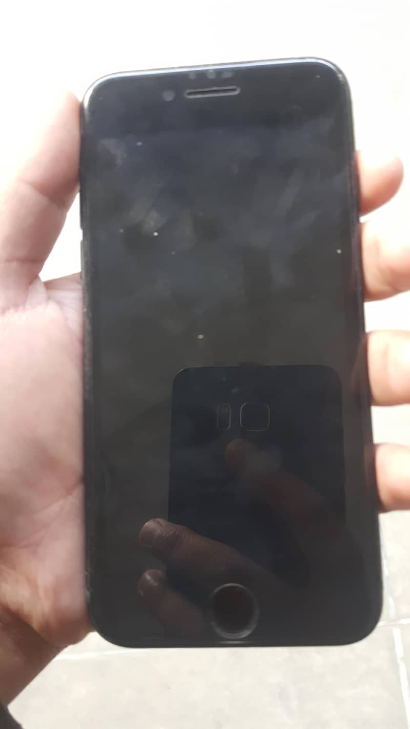 iphone s. e 2022 3rd generation 1