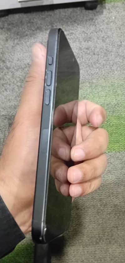 I Phone 15 Pro Max Sim Locked