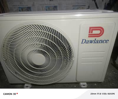 Dawlance 1 ton DC inverter