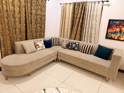 Stylish boucle corner sofa set slightly used