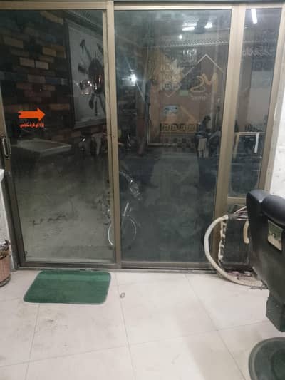 Aluminium glass door