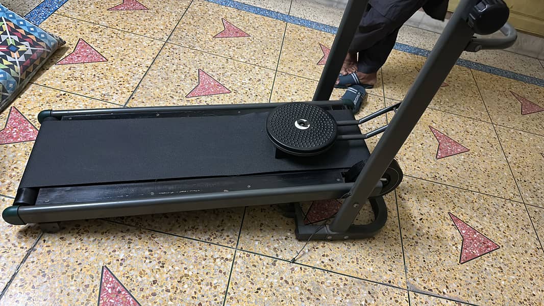 Treadmill 1