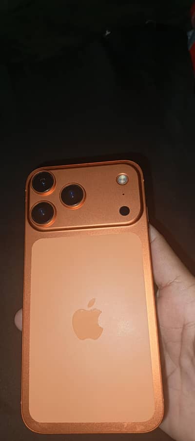 XR Convert iphone 17 pro max  urgent sale