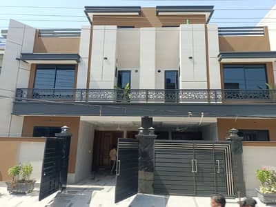 5 Marla Very Beautiful Brand New Ultra Modern House For SALE In Johar Town Phase-2 Super Hot Location A++ Constriction