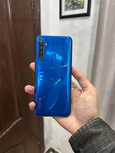 realme 5 with charger