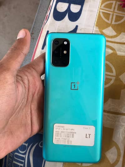 One plus 8T TMO 12 gb ram 256 gm memory