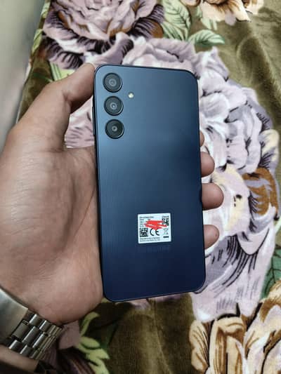 samsung a25 5g 8/256 with box official pta approved 10/10
