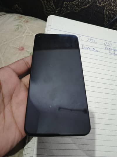 google pixel 5a non pta 6 128. glass cracked.