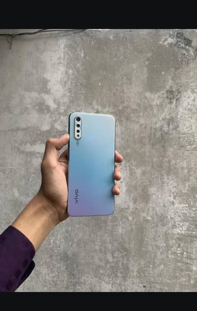 vivo s1 6/128 box available