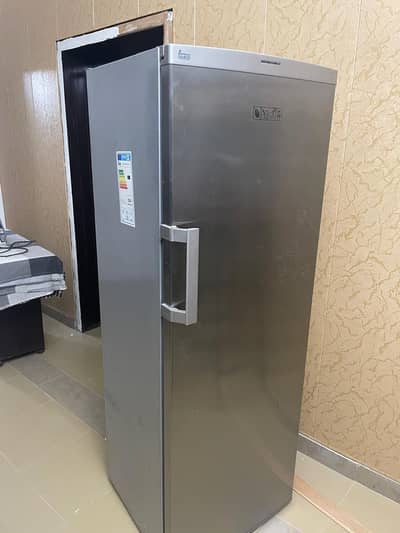 Refrigerators//Teka Vertical Refrigerator–Excellent Condition (9/10)