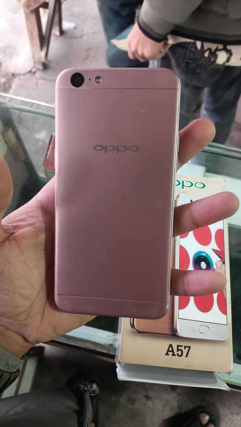 oppo A57 4