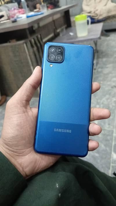 samsung A12 4/64