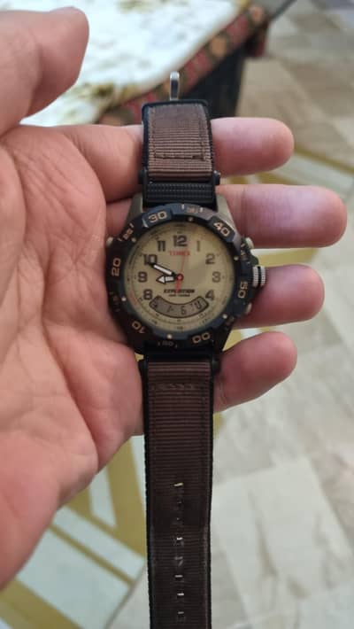Timex Expedition T4518 - Can ship anywhere in Pakistan