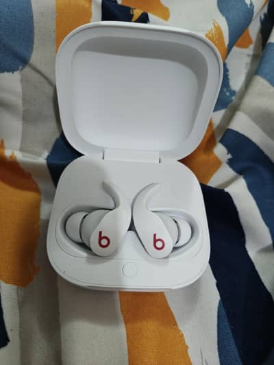 beats fit pro slightly used 100% original FINAL RATE