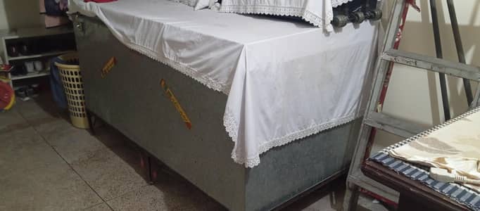 Trunk Petti Steel Metal