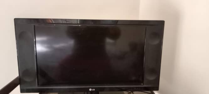 LG TV FOR SALE !!!!!