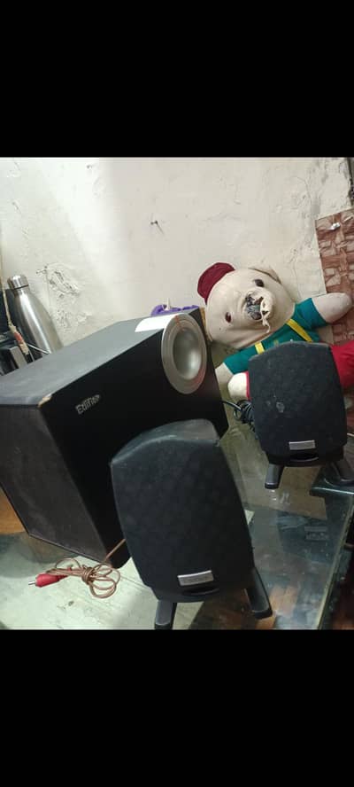 Edifier Woofer 2.1 Bluetooth Clearly sound