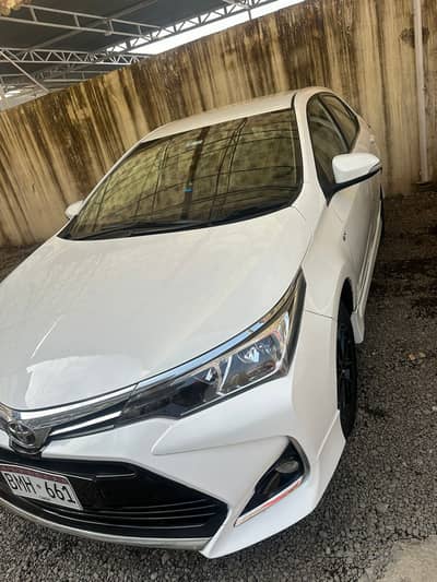 Toyota Corolla Altis 2017
