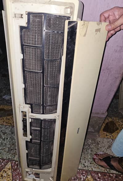 Haier Split Ac 1.5 ton  (2 inners 1 outer)
