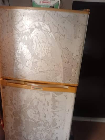 Medium size Dawlance fridge  03009482959