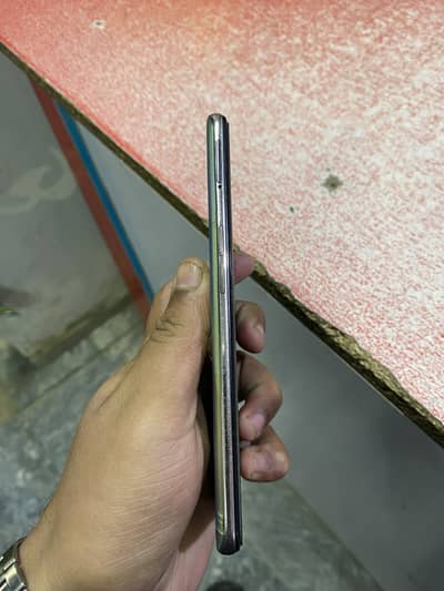 Oppo Reno 5
