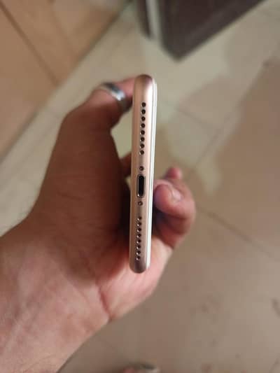 iPhone 8 plus PTA 64 Gb