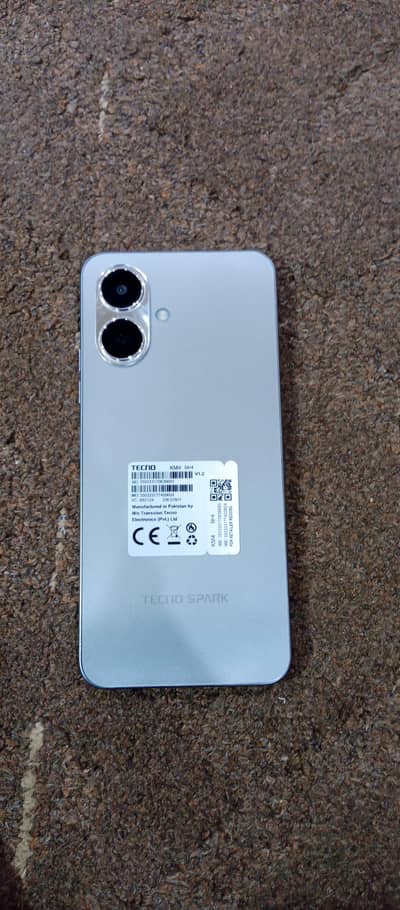 Tecno Spark Go 2