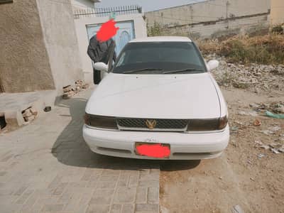 Nissan Sunny 1991