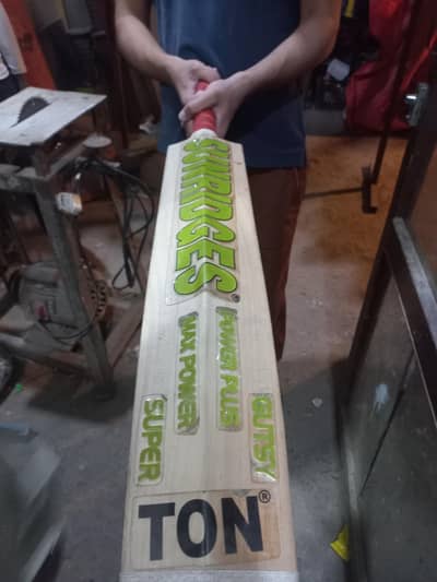 hard ball bat  ENGLISH WILLOW BAT ready to play