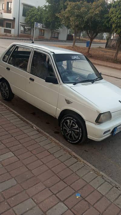 gari total colouer h ander say orginal paynt h bahir say  colouer h