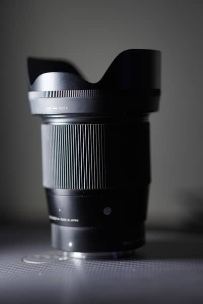 Sigma 16mm 1.4 Sony E Mount Almost New