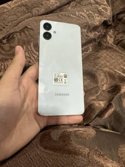 Like new koi single screct ni ha brand new condition4/128