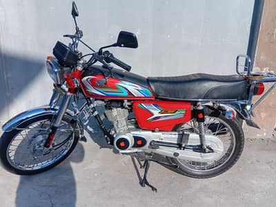 Honda CG 125 Model 2023 in good condition