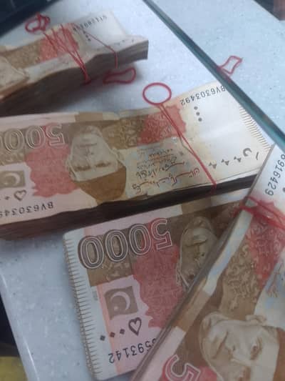 need female care takr 0314/4107005 contect on wtsap