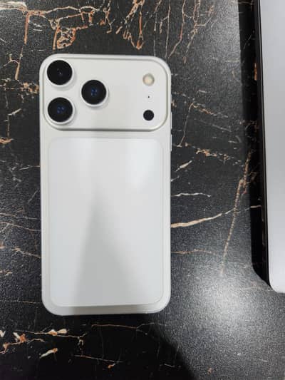 brand new i  phone  xr Convert to 17 Pro not pta sim time available