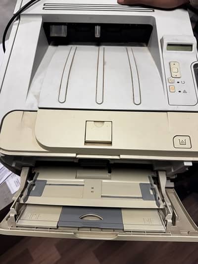 HP Laserjet P2055d