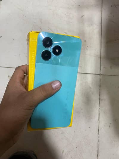 realme C51 3/64 all ok with box and charger