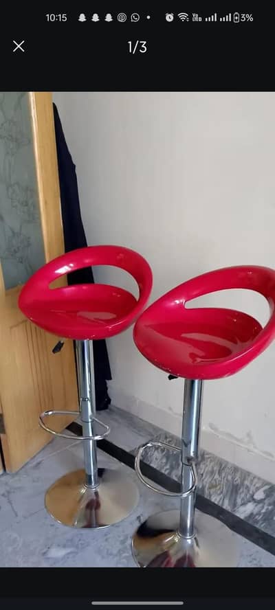 2 Bar Chairs