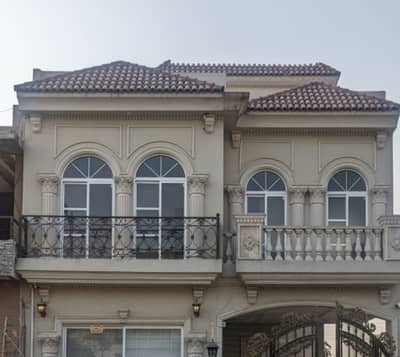 DHA Phase 7 Block T 5-Marla House For Sale