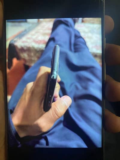 I phone 11 pro max 64gb 99 health jv