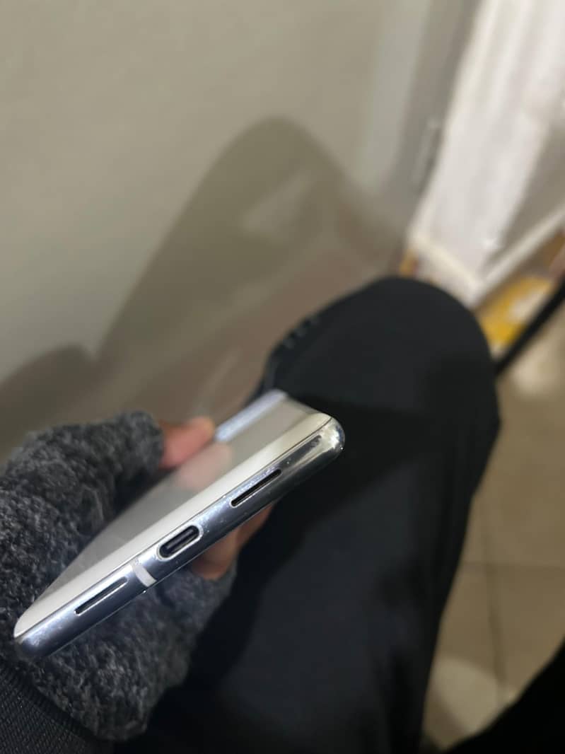 Google pixel 6 pro 4