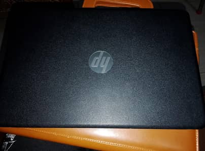 hp chromebook G5 14 inches