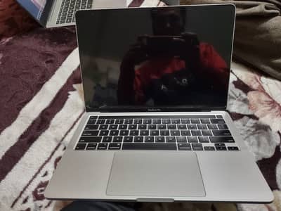 MACBOOK PRO 2020, 32 GB RAM, 512 Storage