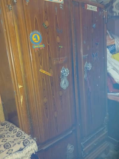 Heavy weight Metal Almari